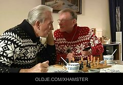 名前変態慎重にバスルームで彼女の息子を撮影しました 無料 av 女の子