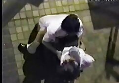 金髪を大幅に巨大なおっぱいピアスに魅力的な覆われた男 女の子 エロ ビデオ