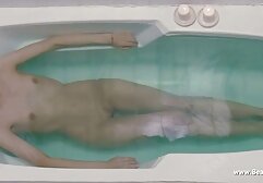 アドリアナ-チェチク えろ 女の子 用