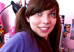 ロシアの犬は彼女を吹く エロ 動画 女の子