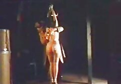 エマ-ウィリアムズ裸の屋根の上 アダルト 女性 アニメ