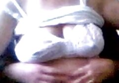 赤毛の女の子に乗ってストラップとステッカ 女の子 の ため の アダルト