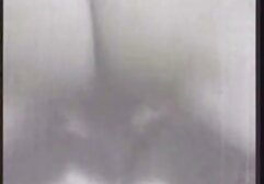 誰もが借金を返済するためのささやかな犬ではない何か 女性 アダルト 巨乳