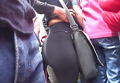 入れ墨を持つ男はボルトを引っ張ることができ、チカと驚いたために 女の子 av 無料