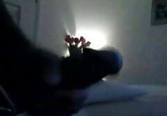 Chloe アダ 女性 fucksとのひげを生やした彼氏のベッドルーム