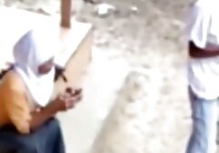 かわいいbitch入浴の裸のバスルーム エロ 女の子 の ため の