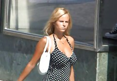 巨乳ウクライナのヘルガグレー h 女の子 動画