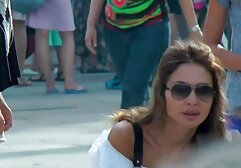 Zizaのビーチで 女の子 が 安 心して 見れる